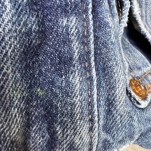 Levi’s 501 White Oak Cone Denim Distressed Button Fly Jeans Shorts Size 27 - Picture 7 of 9